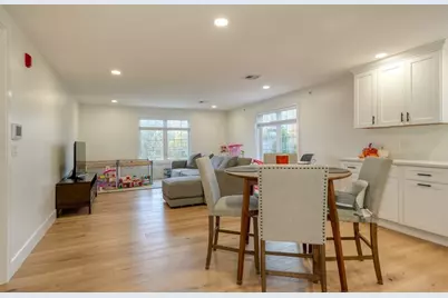 17 School #C, Hudson, MA 01749 - Photo 7