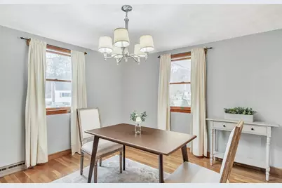 11 Violet Rd, Burlington, MA 01803 - Photo 5