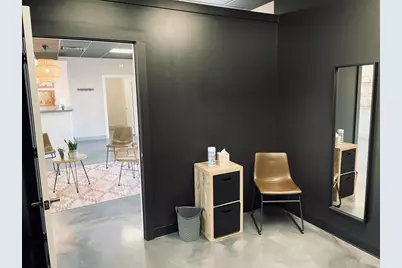 673 White St, Springfield, MA 01108 - Photo 3