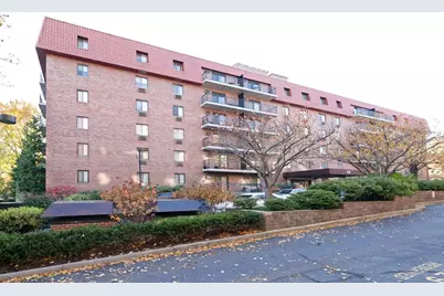 125 Pleasant St #201, Brookline, MA 02446 - Photo 41