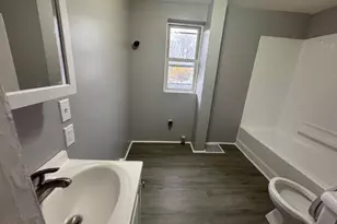 21 Boutelle St, Fitchburg, MA 01420 - Photo 7