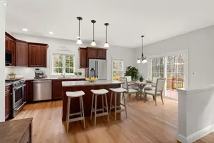 21 Magnolia Ln, Groton, MA 01450 - Photo 3