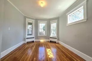 48 Prince St, Salem, MA 01970 - Photo 5