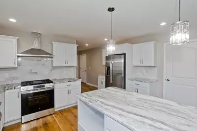 42 Loopley, Ludlow, MA 01056 - Photo 5