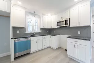 325 Reservoir St, North Attleboro, MA 02760 - Photo 3