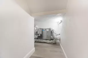 325 Reservoir St, North Attleboro, MA 02760 - Photo 11