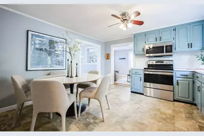 3 Vinal St, Somerville, MA 02145 - Photo 3