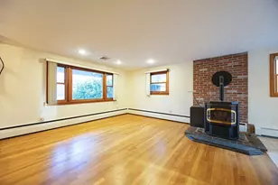 625 Norfolk St, Holliston, MA 01746 - Photo 5