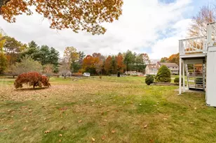 32 Mary's Way, Stoughton, MA 02072 - Photo 3