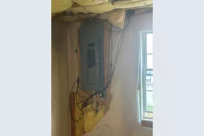 33 Denmark St #33, Worcester, MA 01605 - Photo 9