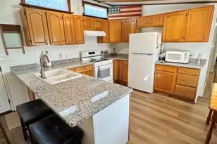 189 Pine View Terrace, Wareham, MA 02576 - Photo 5