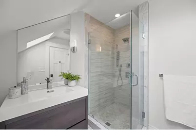 72 Governor Winthrop Rd #2, Somerville, MA 02145 - Photo 15