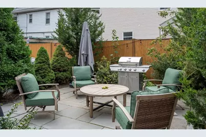 72 Governor Winthrop Rd #2, Somerville, MA 02145 - Photo 27