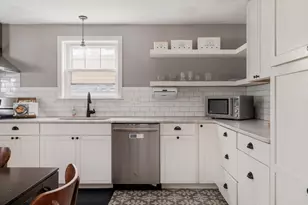 129 Strandway, Winthrop, MA 02152 - Photo 7