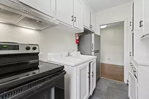 38-40 Cedar St, Worcester, MA 01609 - Photo 7