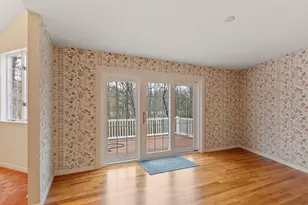4004 Brompton Cir, Worcester, MA 01609 - Photo 13