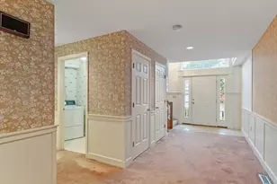 4004 Brompton Cir, Worcester, MA 01609 - Photo 7