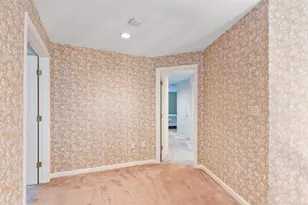 4004 Brompton Cir, Worcester, MA 01609 - Photo 19