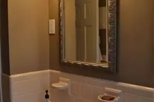 32 Martel Rd S, Hamilton, MA 01982 - Photo 3