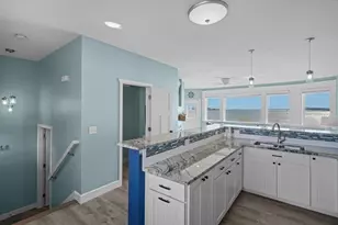 502 Ocean Grove Ave, Swansea, MA 02777 - Photo 3