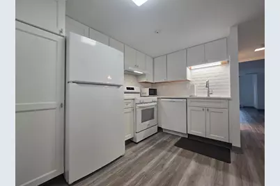 51 Melrose St #2A, Melrose, MA 02176 - Photo 5