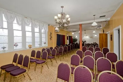 193 Elm St, Holyoke, MA 01040 - Photo 11