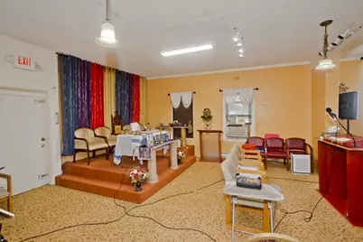 193 Elm St, Holyoke, MA 01040 - Photo 7