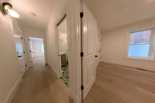 154 Summer St, Medford, MA 02155 - Photo 11