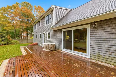 42 Overlook Cir, Falmouth, MA 02536 - Photo 9