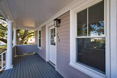 220 Aquidneck St, New Bedford, MA 02744 - Photo 5