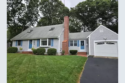 12 Town Hall Ave, Yarmouth, MA 02664 - Photo 1