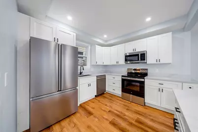 40 Grove St, Lynn, MA 01905 - Photo 3