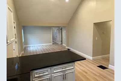 359 Mansfield St #1, Sharon, MA 02067 - Photo 5