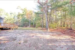 820 Center St, Pembroke, MA 02359 - Photo 17