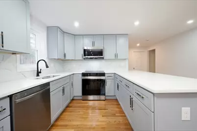 820 Center Street, Pembroke, MA 02359 - Photo 3