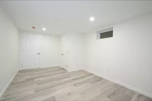 820 Center St, Pembroke, MA 02359 - Photo 21