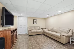 27 Eastwood Dr, Wilbraham, MA 01095 - Photo 37