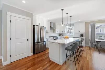 138 Myrtle Street #2, Waltham, MA 02453 - Photo 3