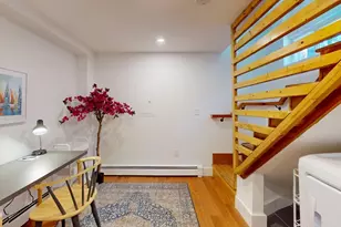 36 Montgomery St, Cambridge, MA 02140 - Photo 13
