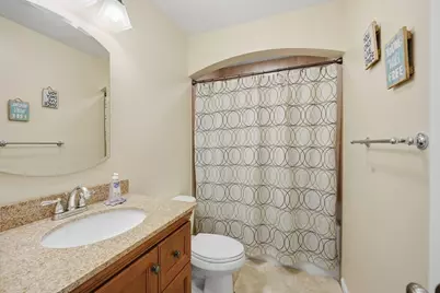 559 E State St, Granby, MA 01033 - Photo 25