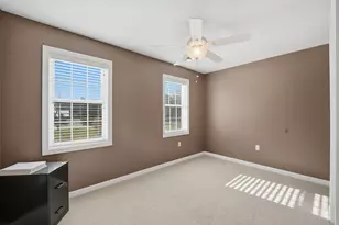 559 E State St, Granby, MA 01033 - Photo 29