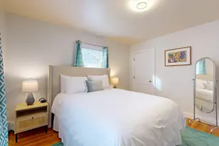 22 Hews St, Cambridge, MA 02139 - Photo 3