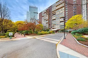 9 Hawthorne Pl, Boston, MA 02114 - Photo 9