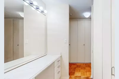 9 Hawthorne Place #11B, Boston, MA 02114 - Photo 5