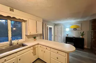 601 Newburyport Turnpike, Rowley, MA 01969 - Photo 11