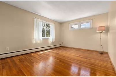 76 Lionel Ave #E, Waltham, MA 02452 - Photo 5