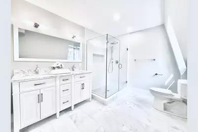 24 Selkirk #24-4, Boston, MA 02135 - Photo 17