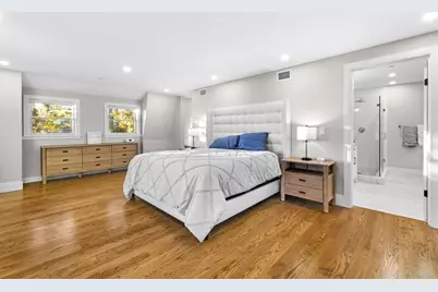 24 Selkirk #24-4, Boston, MA 02135 - Photo 15