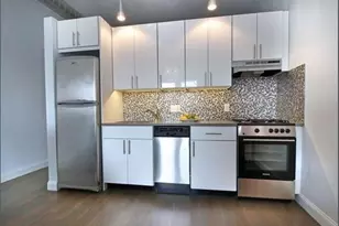 150 Green St, Melrose, MA 02176 - Photo 3