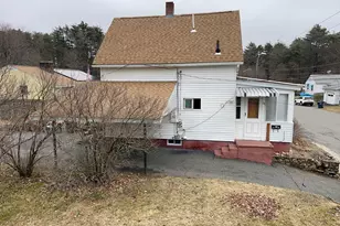 76 Aspen St, Ware, MA 01082 - Photo 3